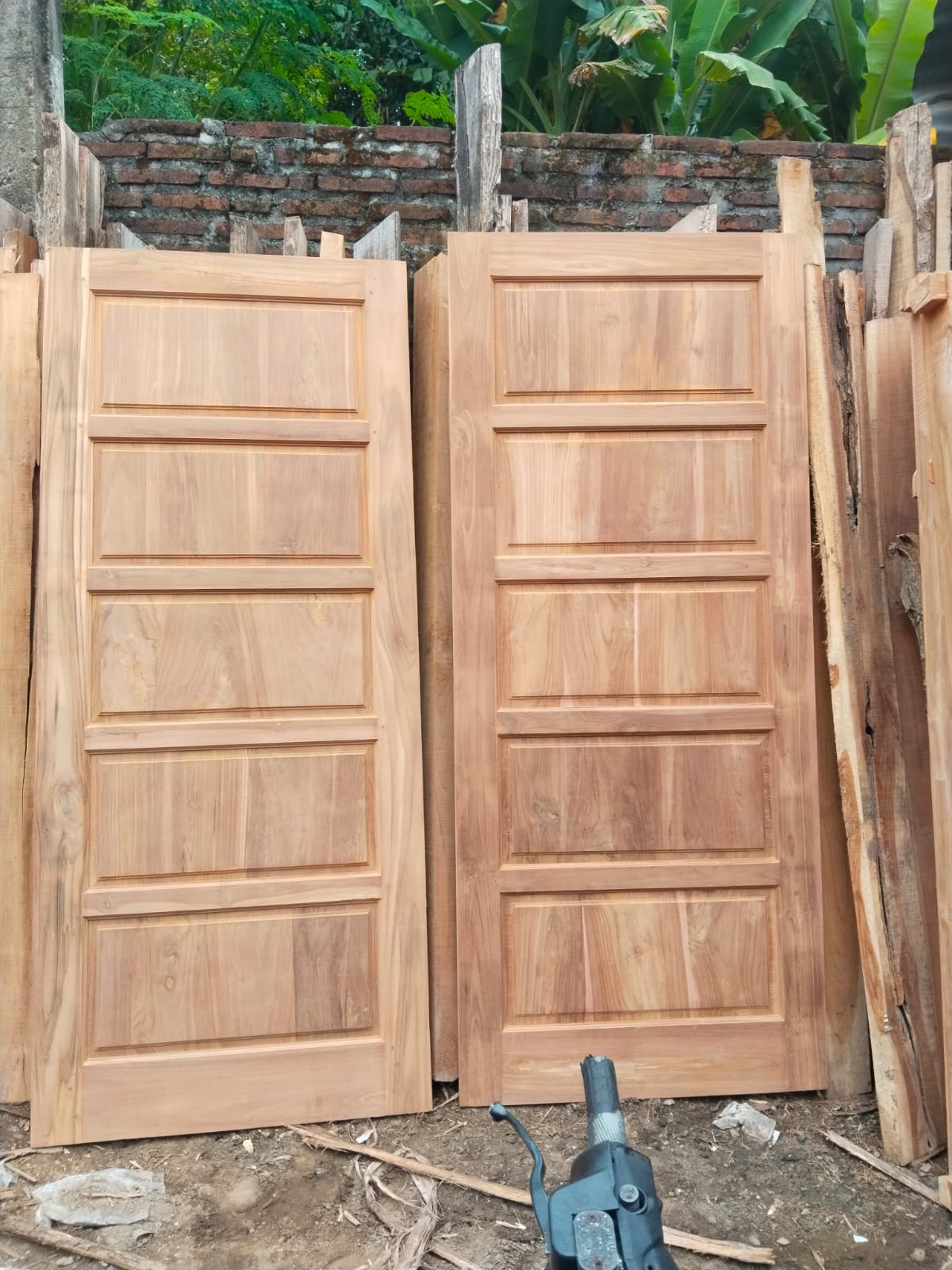 Daun Pintu Jati Rakyat